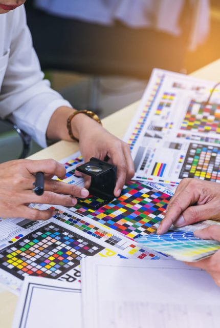 How Custom Printing Enhances Your Brand Identity (1)